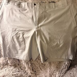 Callaway Men's Grey Flat Front Shorts